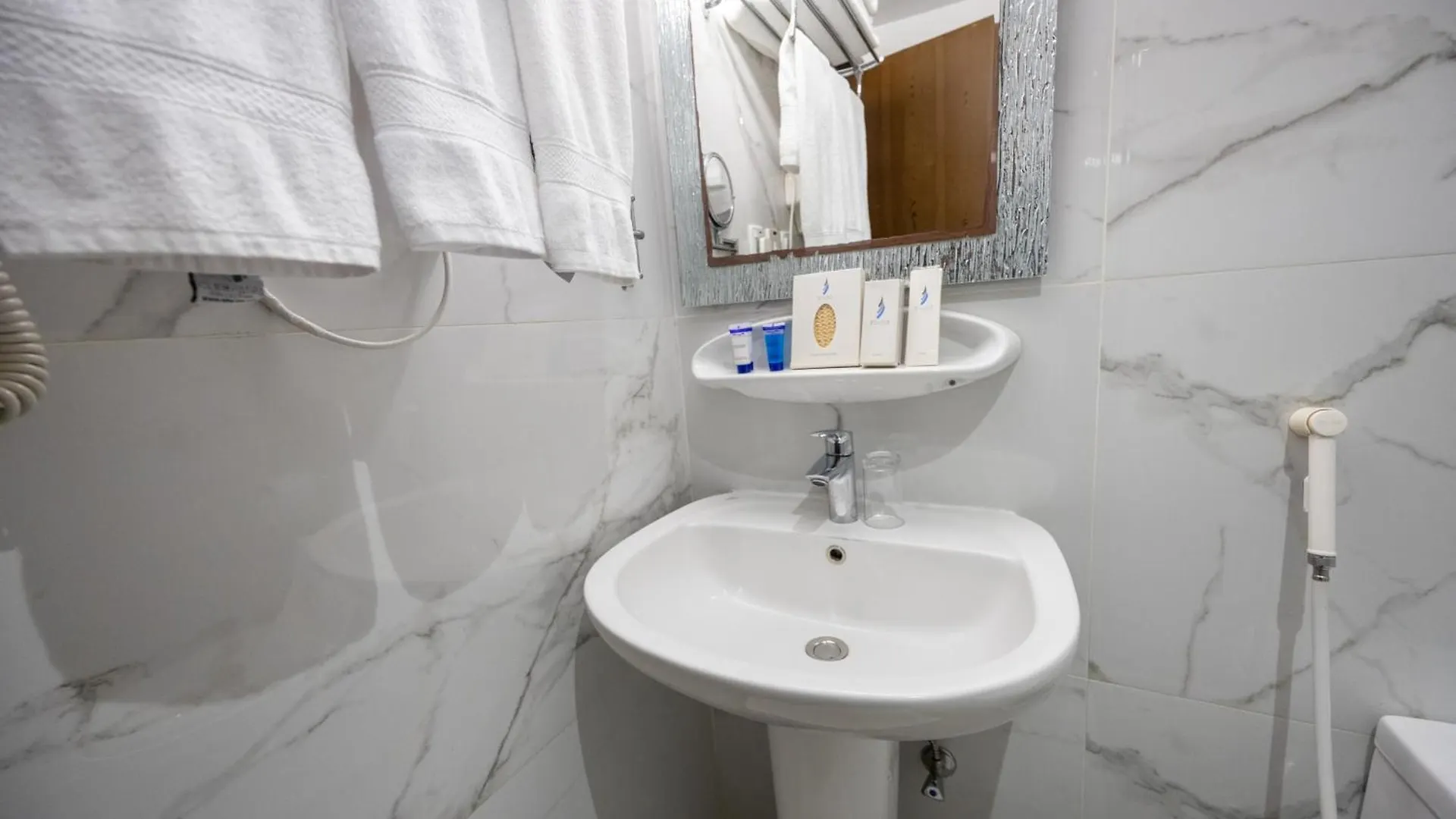Al Manara Ewaa Hotel مكة